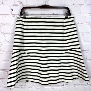Ann Taylor mini midi skirt Black white A-Line Full Flare stretchy brand new 12